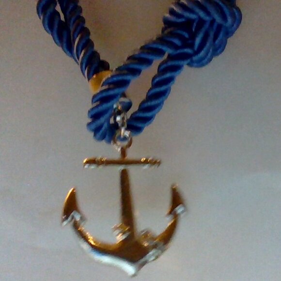 Brand New Official Disney Cruise Rope & Anchor Charm Bracelet - Picture 4 of 5